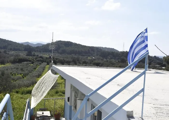 Bella's House Theológos